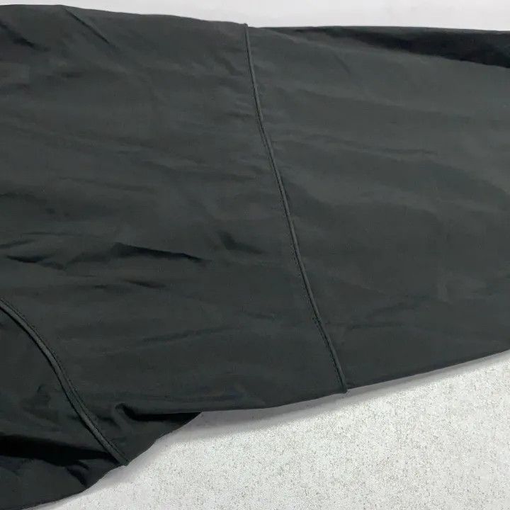 Balenciaga Balenciaga Performance Silk Jacket for Men 0079 Size US L / EU 52-54 / 3 - 10 Thumbnail