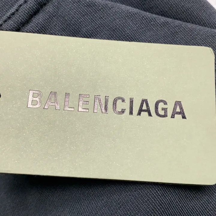Balenciaga Balenciaga SS24 New Year Hoodie for All Genders 0079 Size US M / EU 48-50 / 2 - 4 Thumbnail