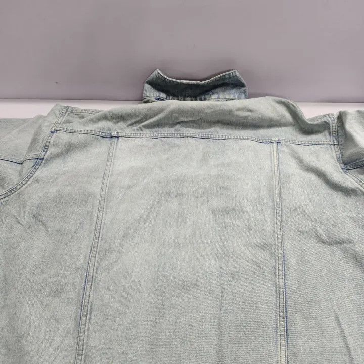 Balenciaga Balenciaga SS24 Wash Blue Denim Jacket 0079 Size US L / EU 52-54 / 3 - 14 Thumbnail