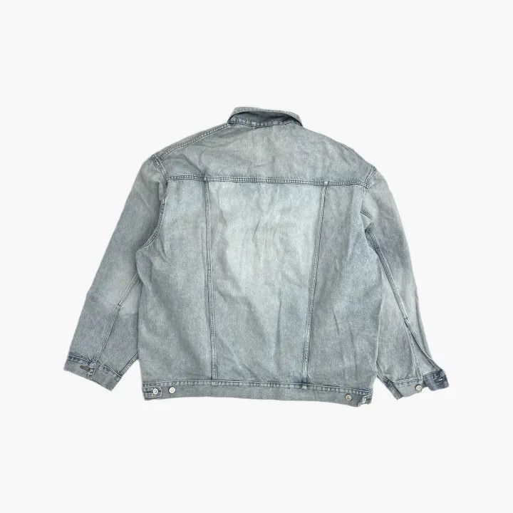 Balenciaga Balenciaga SS24 Wash Blue Denim Jacket 0079 Size US L / EU 52-54 / 3 - 3 Thumbnail