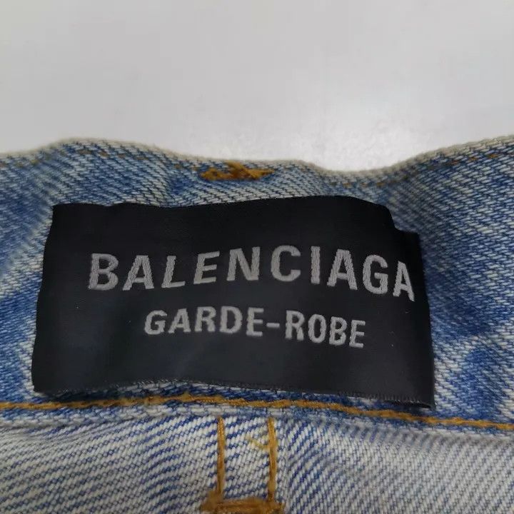 Balenciaga Balenciaga SS24 Washed Denim Pants 0079 Size US 26 / EU 42 - 4 Thumbnail