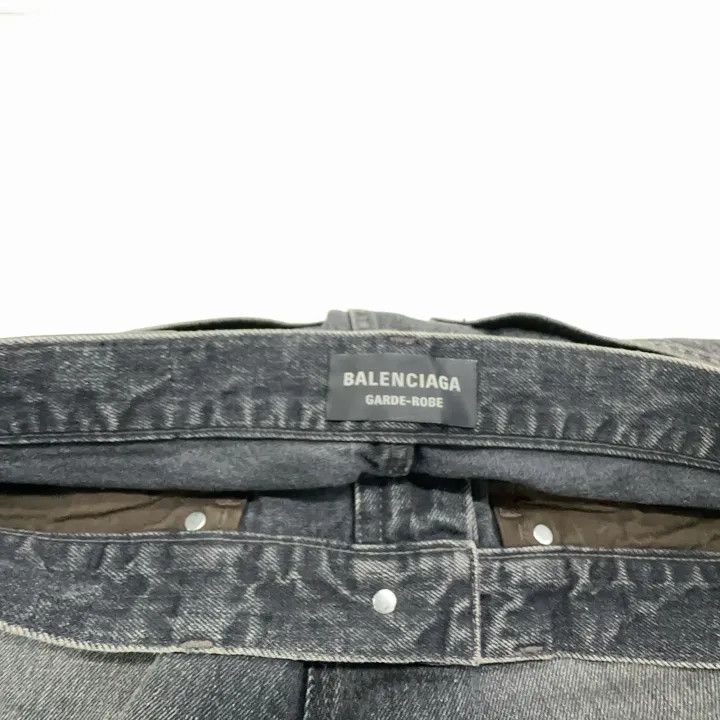Balenciaga Balenciaga SS24 Washed High-Waisted Flared Jeans 0079 Size US 29 - 7 Thumbnail