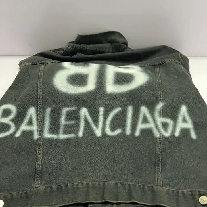 Balenciaga Balenciaga Graffiti Long Sleeve Denim Jacket 0079 Size US S / EU 44-46 / 1 - 20 Thumbnail