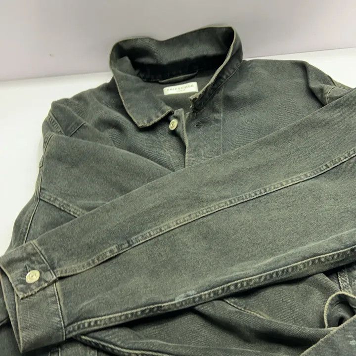 Balenciaga Balenciaga Graffiti Long Sleeve Denim Jacket 0079 Size US S / EU 44-46 / 1 - 14 Thumbnail