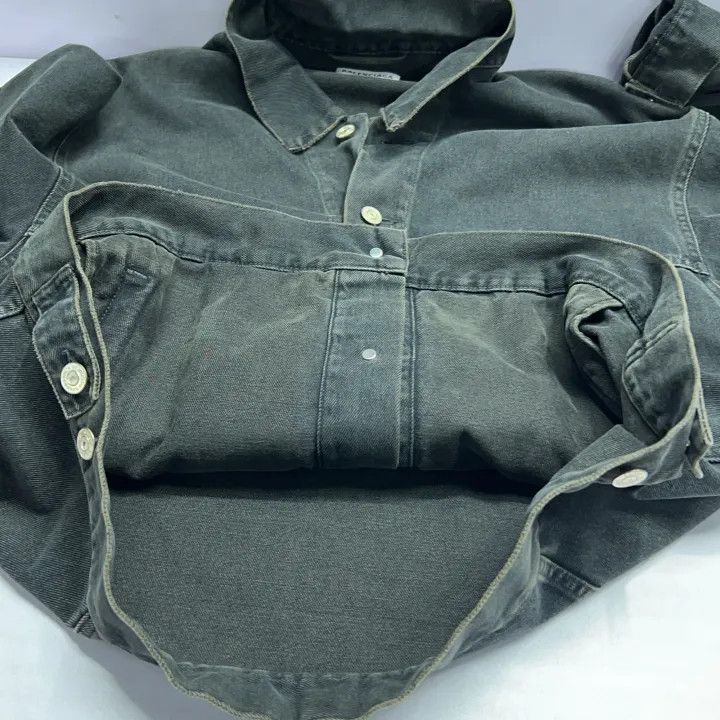 Balenciaga Balenciaga Graffiti Long Sleeve Denim Jacket 0079 Size US S / EU 44-46 / 1 - 17 Thumbnail