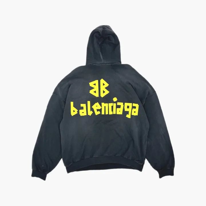 Balenciaga Balenciaga TAPE TYPE Logo Sweatshirt for Men 0079 Size US L / EU 52-54 / 3 - 3 Thumbnail