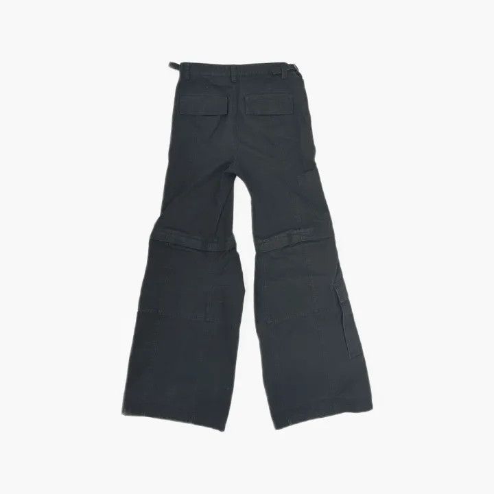 Balenciaga Balenciaga FW23 Relaxed Flared Cargo Pants 0079 Size US 26 / EU 42 - 3 Thumbnail