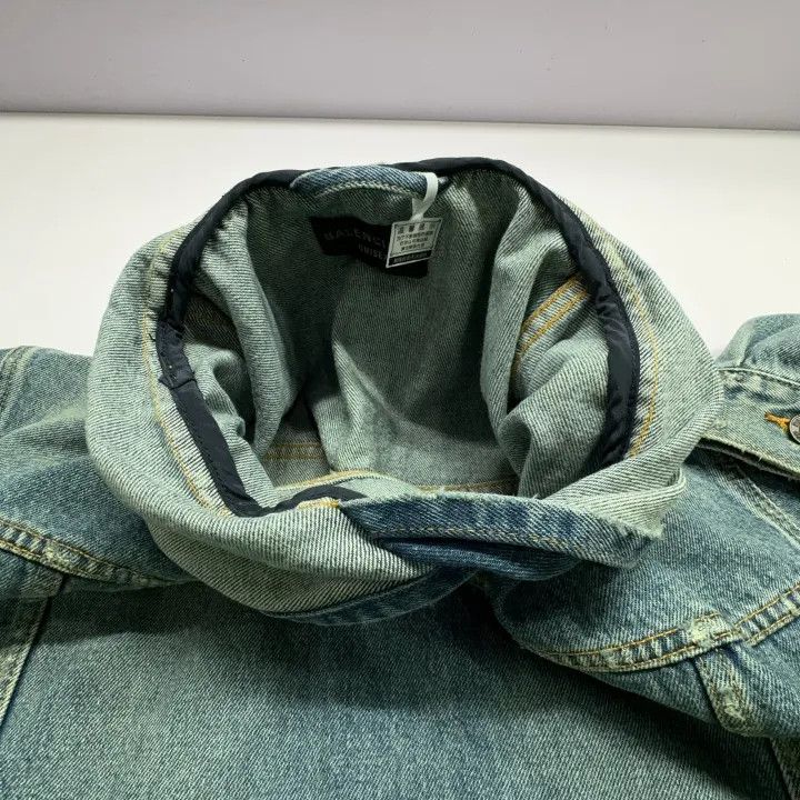 Balenciaga Balenciaga Blue Long Sleeve Denim Hoodie 0079 Size US S / EU 44-46 / 1 - 7 Thumbnail