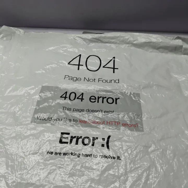 Balenciaga Balenciaga SS23 Loading Logo Long Sleeve T-Shirt 0079 Size US M / EU 48-50 / 2 - 7 Thumbnail