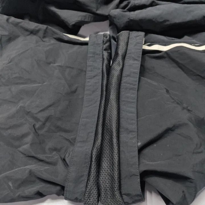 Balenciaga Balenciaga x Adidas Black Side Stripe Pants 0079 Size US 26 / EU 42 - 19 Thumbnail