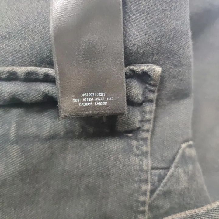 Balenciaga Balenciaga Spray Effect Logo Denim Jacket 0079 Size US S / EU 44-46 / 1 - 5 Thumbnail