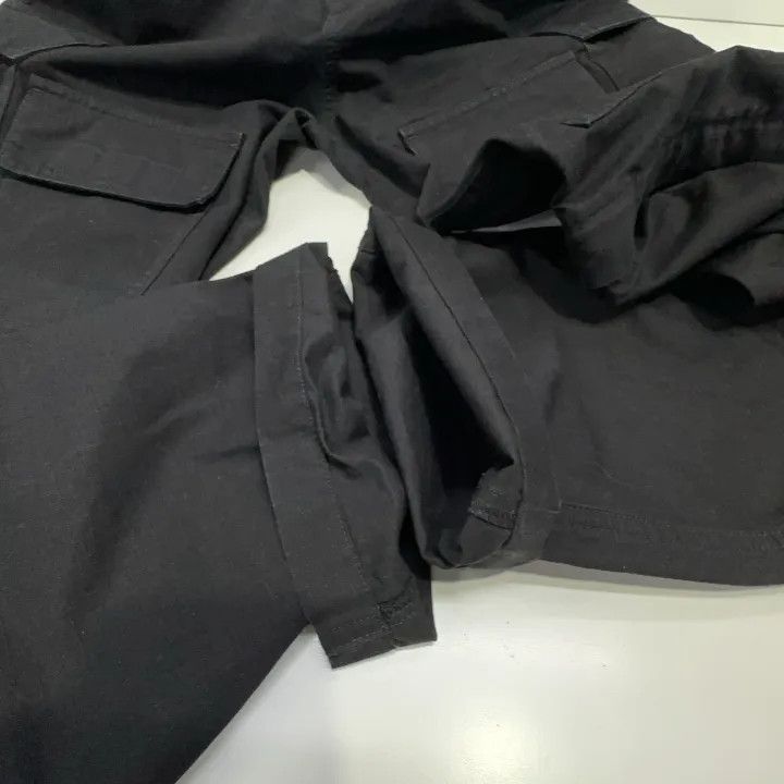 Balenciaga Balenciaga SS22 Black Pocket Straight Cargo Pants 0079 Size US 26 / EU 42 - 9 Thumbnail