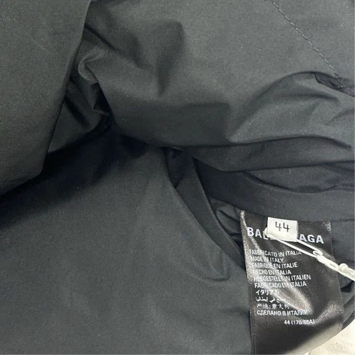Balenciaga Balenciaga x Adidas Originals Striped Logo Puffer Jacket 0079 Size US L / EU 52-54 / 3 - 2 Thumbnail
