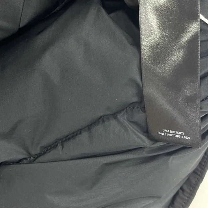 Balenciaga Balenciaga x Adidas Originals Striped Logo Puffer Jacket 0079 Size US L / EU 52-54 / 3 - 3 Thumbnail