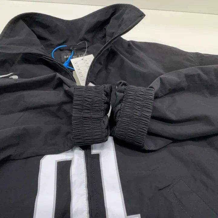 Balenciaga Balenciaga Letter Print Zip Jacket for Men 0079 Size US XS / EU 42 / 0 - 9 Thumbnail