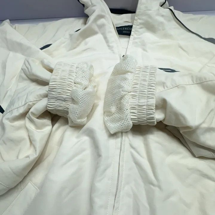 Balenciaga Balenciaga Logo Zip Casual Jacket 0079 Size US XXS / EU 40 - 10 Thumbnail