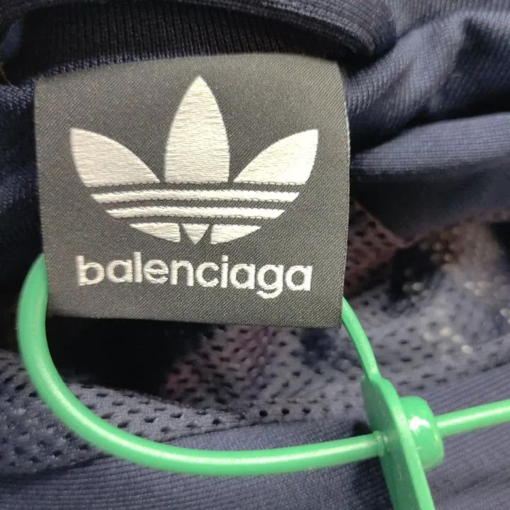 Balenciaga Balenciaga x adidas Original Logo Sports Jacket 0079 Size US M / EU 48-50 / 2 - 3 Thumbnail