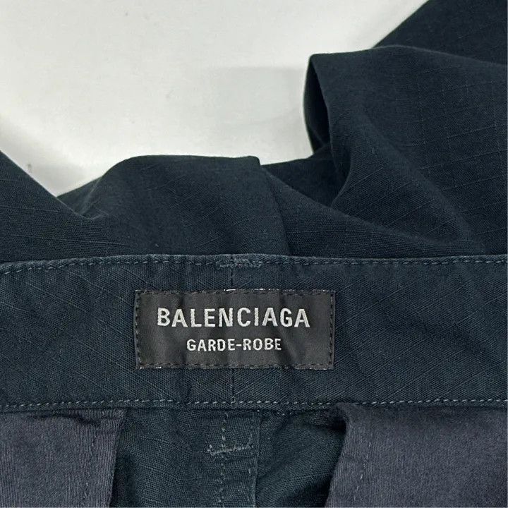 Balenciaga Balenciaga SS25 Black Cargo Trousers Men 0079 Size US 26 / EU 42 - 4 Thumbnail