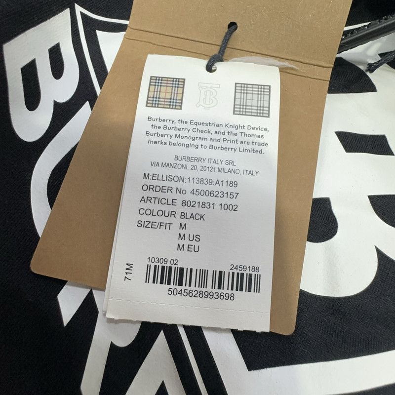 Burberry Burberry Logo Graphic Cotton T-shirt for Men 0079 Size US M / EU 48-50 / 2 - 12 Thumbnail