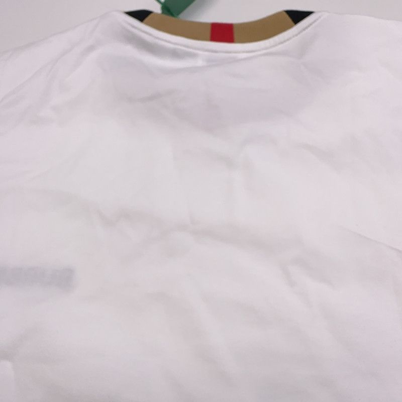 Burberry Burberry White Logo Embroidered Crew Neck T-Shirt 0079 Size US S / EU 44-46 / 1 - 3 Thumbnail