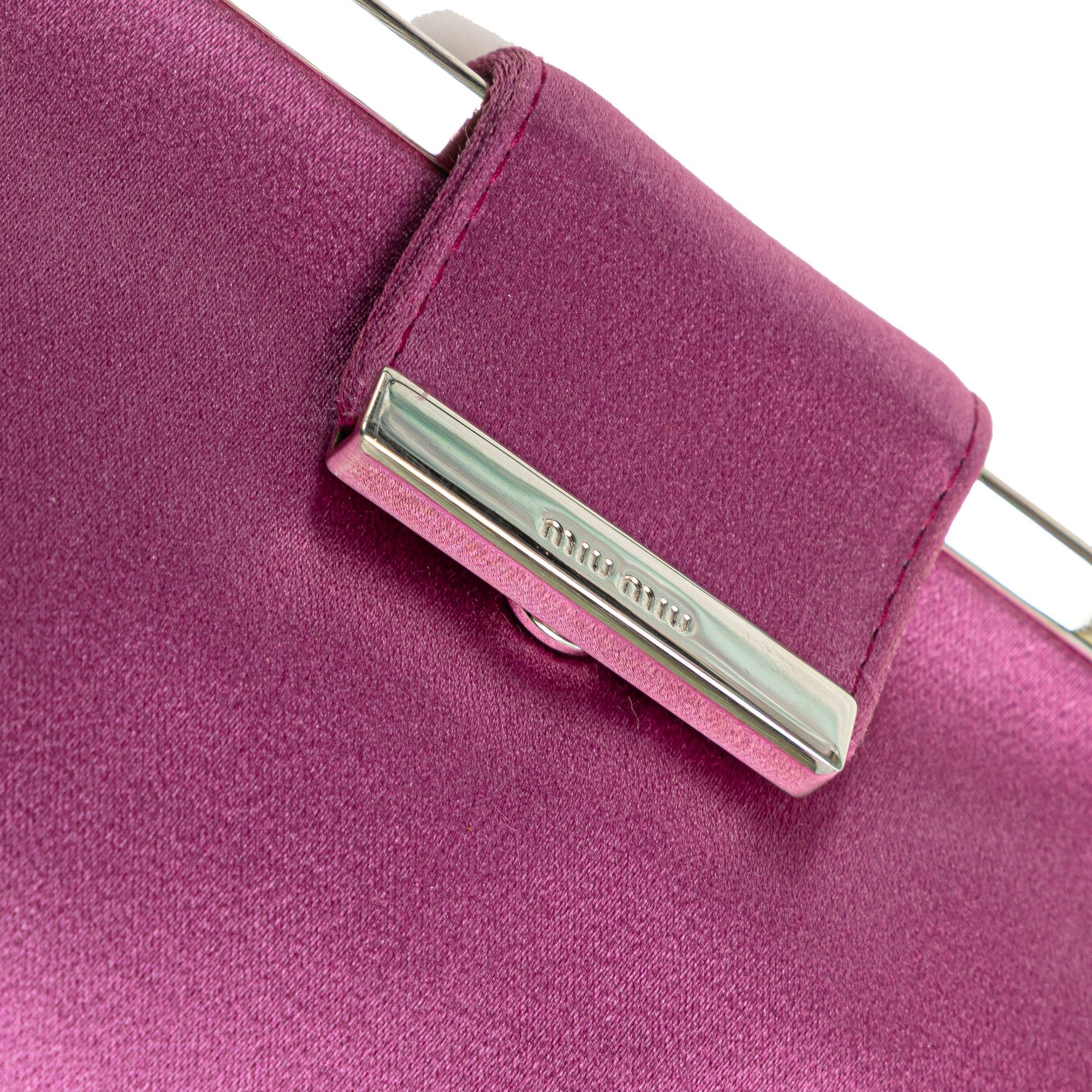 Miu Miu Miu Miu Satin Clasp Clutch on Strap Size ONE SIZE - 7 Thumbnail