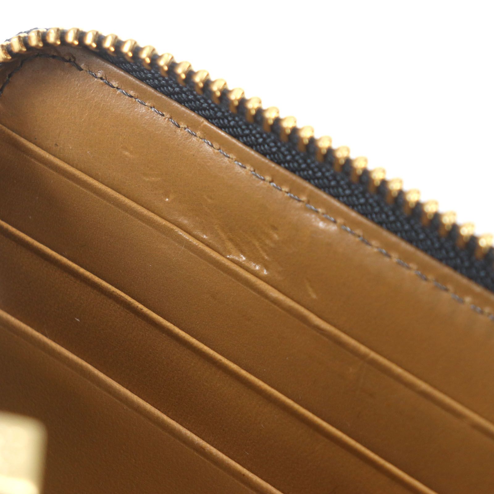Other Other COCOMEISTER Good Old Round Zip Corner Engraved Suede Long Wallet Suede Long Wallet Size ONE SIZE - 12 Thumbnail