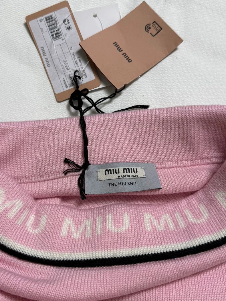 Miu Miu MiuMiu Pink Logo Knit Wool Skirt Size 38" / US 16 / IT 52 - 3 Thumbnail