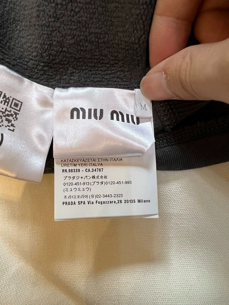 Miu Miu MiuMiu Gray Sleeveless Top with Tags Size M / US 6-8 / IT 42-44 - 4 Thumbnail