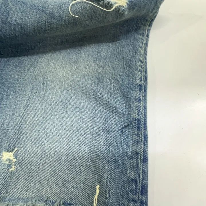 Gucci Gucci Distressed Blue High-Waisted Jeans Size 25" / US 0 / IT 36 - 8 Thumbnail