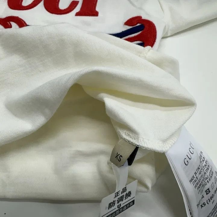 Gucci Gucci Letter Logo Pullover T-Shirt Size XS / US 0-2 / IT 36-38 - 5 Thumbnail