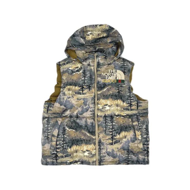Gucci Gucci x The North Face Floral Quilted Vest Size XL / US 12-14 / IT 48-50 - 2 Thumbnail
