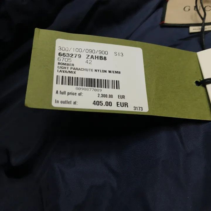 Gucci Gucci FW21 Hooded Nylon Jacket for Women Size L / US 10 / IT 46 - 8 Thumbnail