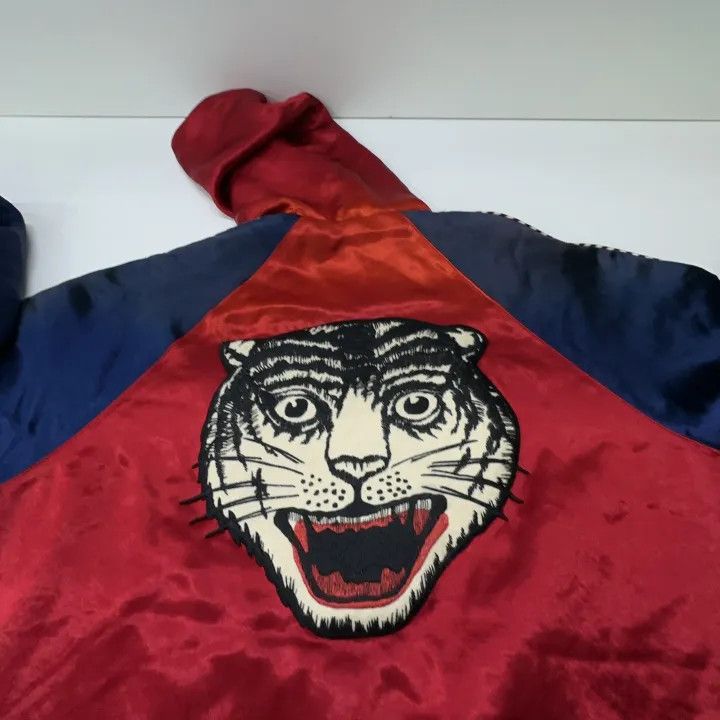 Gucci Gucci Tiger Print Hooded Pilot Jacket Size M / US 6-8 / IT 42-44 - 18 Thumbnail
