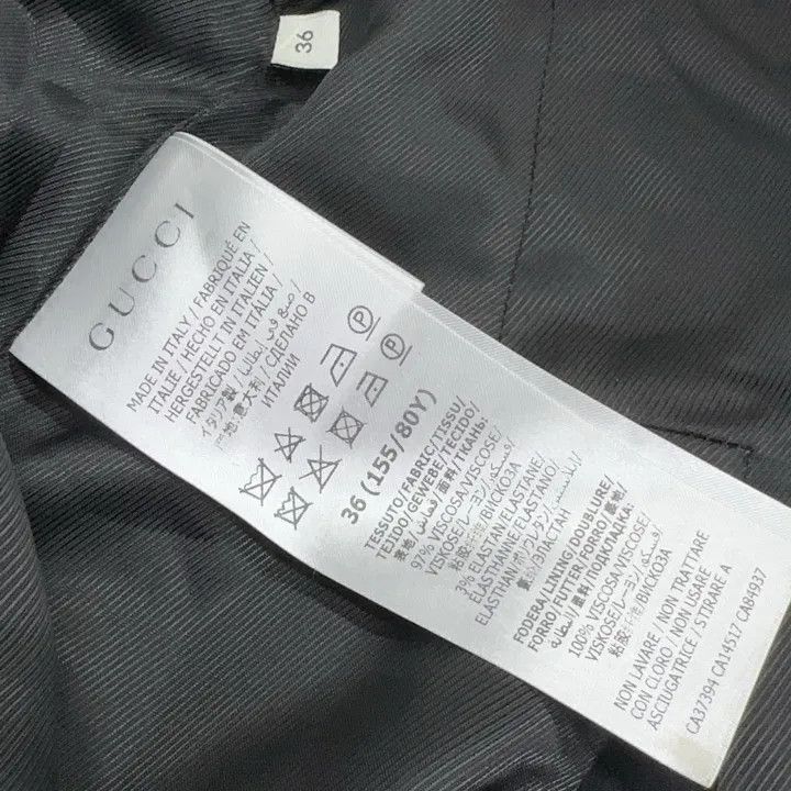Gucci Gucci Black Fitted Suit Jacket for Women Size S / US 4 / IT 40 - 7 Thumbnail