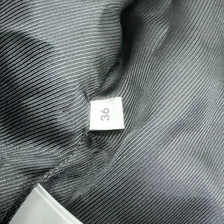 Gucci Gucci Black Fitted Suit Jacket for Women Size S / US 4 / IT 40 - 6 Thumbnail