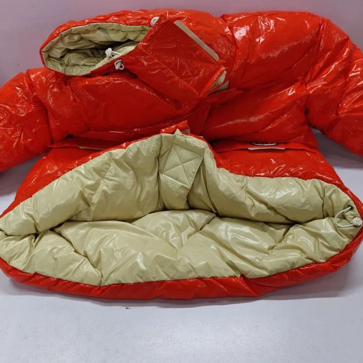 Gucci Gucci Aria Red Reversible Hooded Puffer Jacket Size L / US 10 / IT 46 - 8 Thumbnail