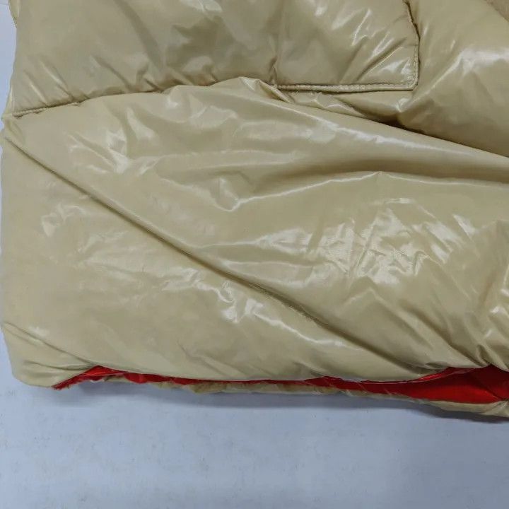 Gucci Gucci Aria Red Reversible Hooded Puffer Jacket Size L / US 10 / IT 46 - 19 Thumbnail
