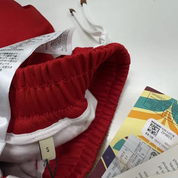 Gucci Gucci x Adidas Red Track Pants Size 22" - 6 Thumbnail