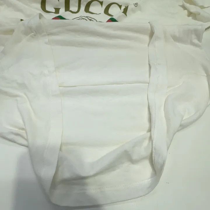 Gucci GUCCI Logo Print Short Sleeve T-Shirt for Women Size S / US 4 / IT 40 - 9 Thumbnail
