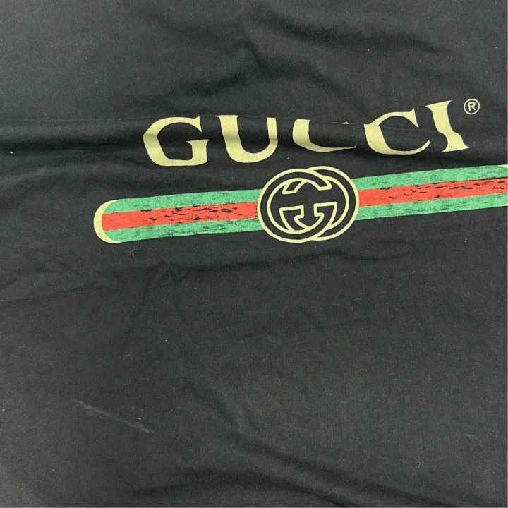 Gucci Gucci Oversized Logo Print T-Shirt for Women Size S / US 4 / IT 40 - 8 Thumbnail