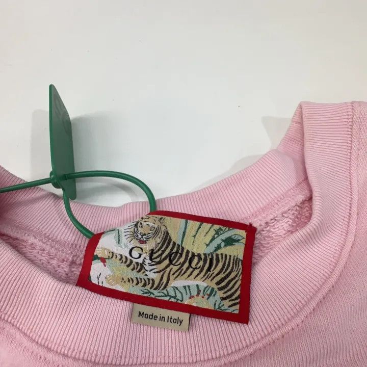 Gucci Gucci SS22 Pink Tiger Print Sweatshirt Size L / US 10 / IT 46 - 2 Thumbnail