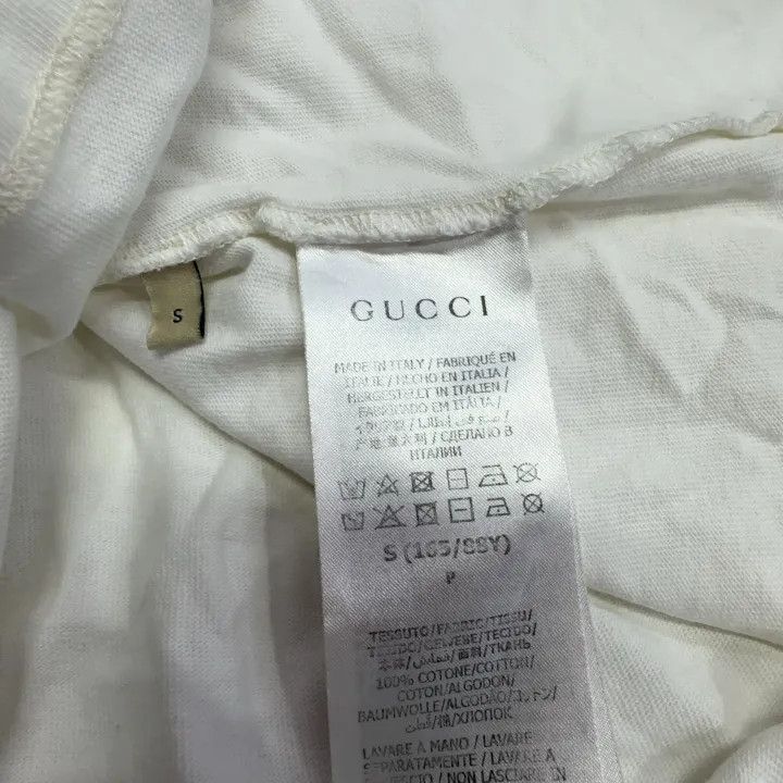 Gucci Gucci Strawberry Print Cotton T-Shirt Size S / US 4 / IT 40 - 5 Thumbnail