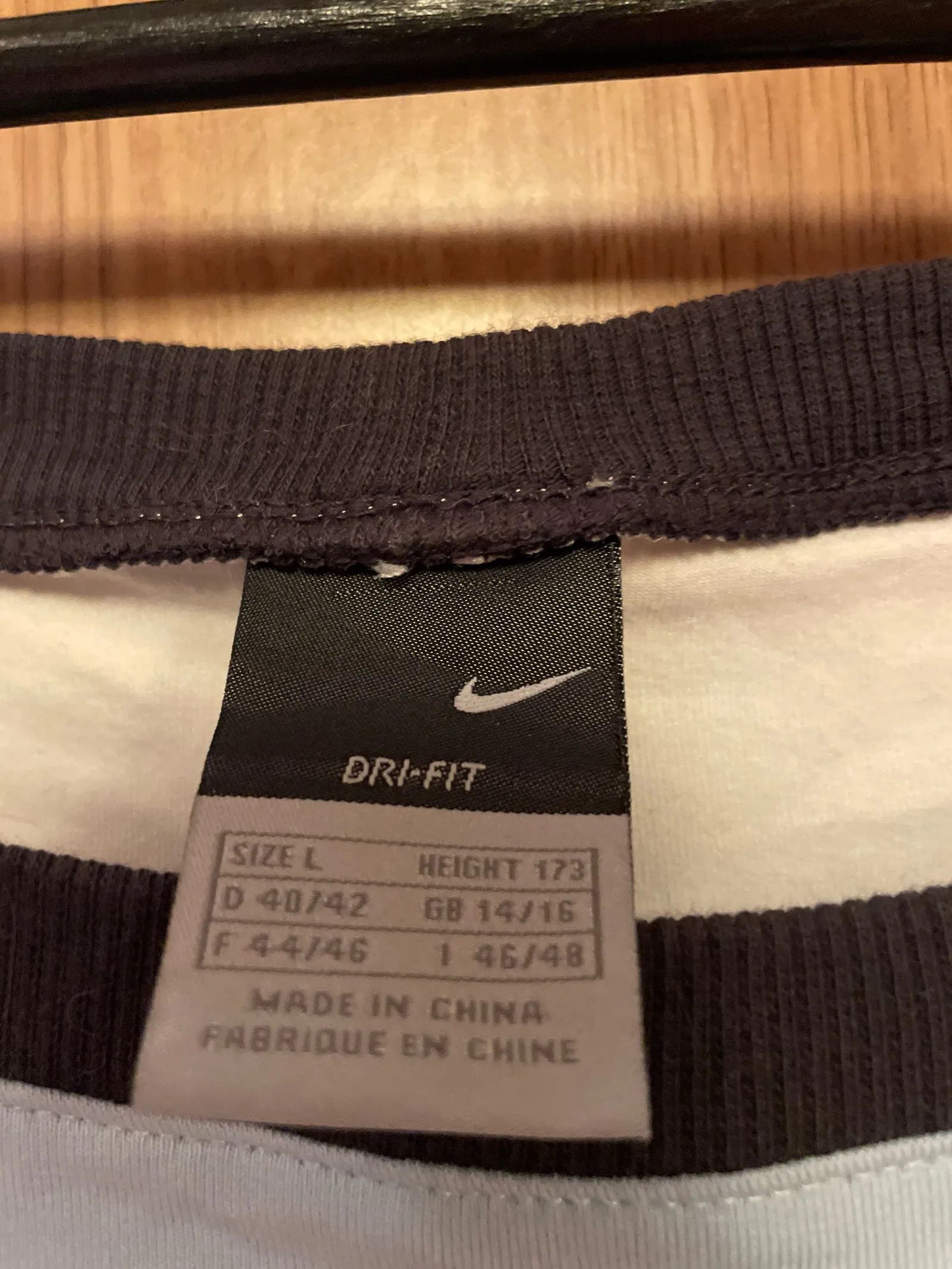 Nike Nike Sweater Size L / US 10 / IT 46 - 2 Thumbnail