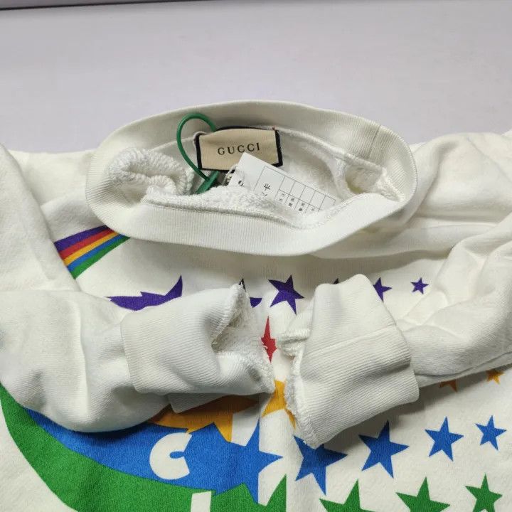 Gucci Gucci Women's Star Print Sweatshirt in Cream Size XS / US 0-2 / IT 36-38 - 8 Thumbnail