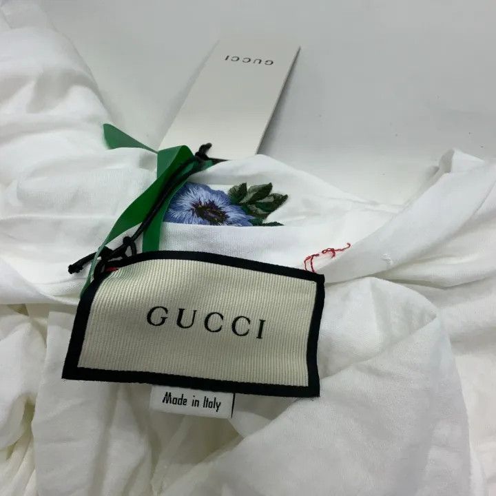 Gucci Gucci Logo Print White T-Shirt for Women Size M / US 6-8 / IT 42-44 - 5 Thumbnail