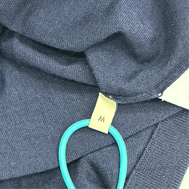 Gucci Gucci Blue V-Neck Long Sleeve Knit Sweater Size M / US 6-8 / IT 42-44 - 3 Thumbnail