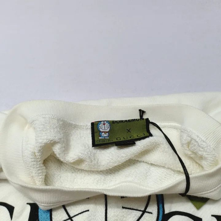 Gucci Gucci x Doraemon Graphic Sweatshirt for Women Size S / US 4 / IT 40 - 7 Thumbnail