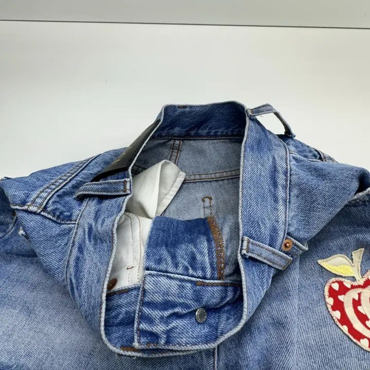 Gucci Gucci FW21 Apple Pattern Denim Shorts Size 24" / US 00 / IT 34 - 7 Thumbnail