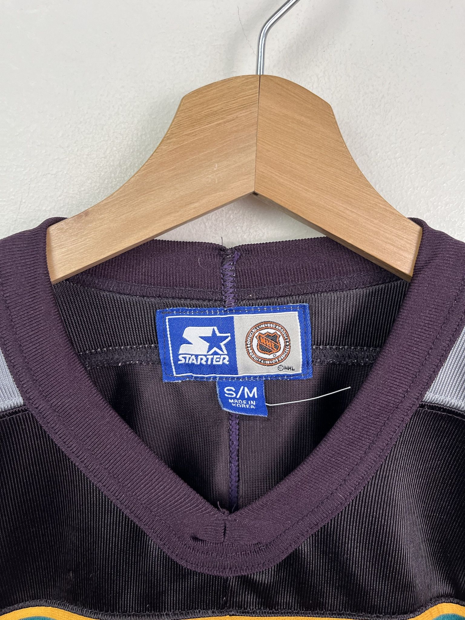 NHL Vintage Mighty Ducks Jersey Y2K Mighty Ducks Hockey Jersey Size S/M Size US S / EU 44-46 / 1 - 2 Thumbnail