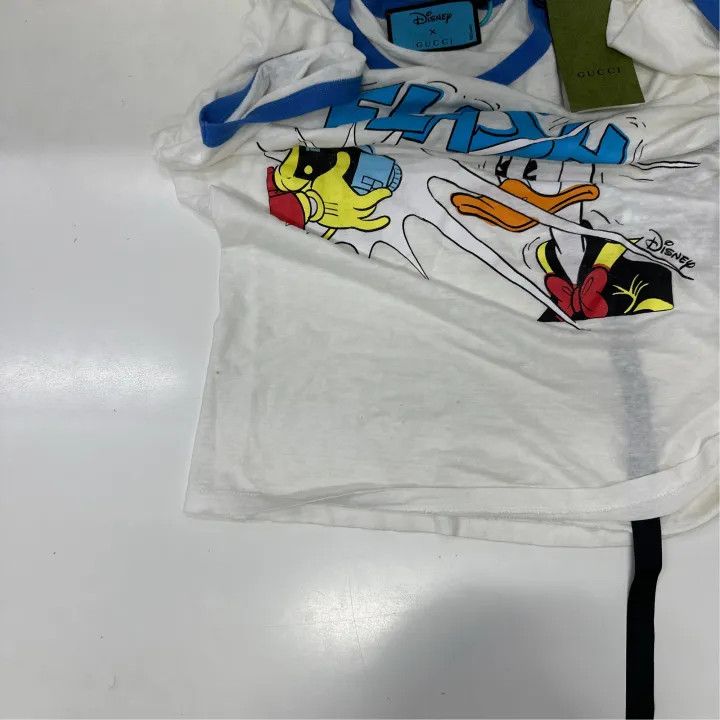Gucci Gucci Donald Duck Graphic T-Shirt for Women Size S / US 4 / IT 40 - 7 Thumbnail
